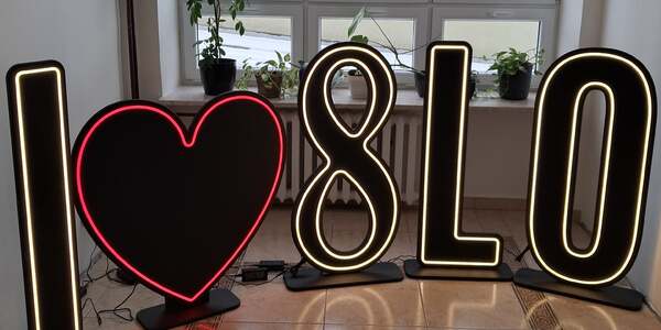 Neon_8_LO